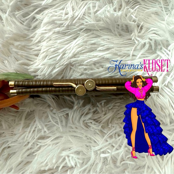 FENDI Zucchino Wallet | FENDI Kisslock | Zucca Coin Wallet | ROMA in ITALY - Picture 7 of 7